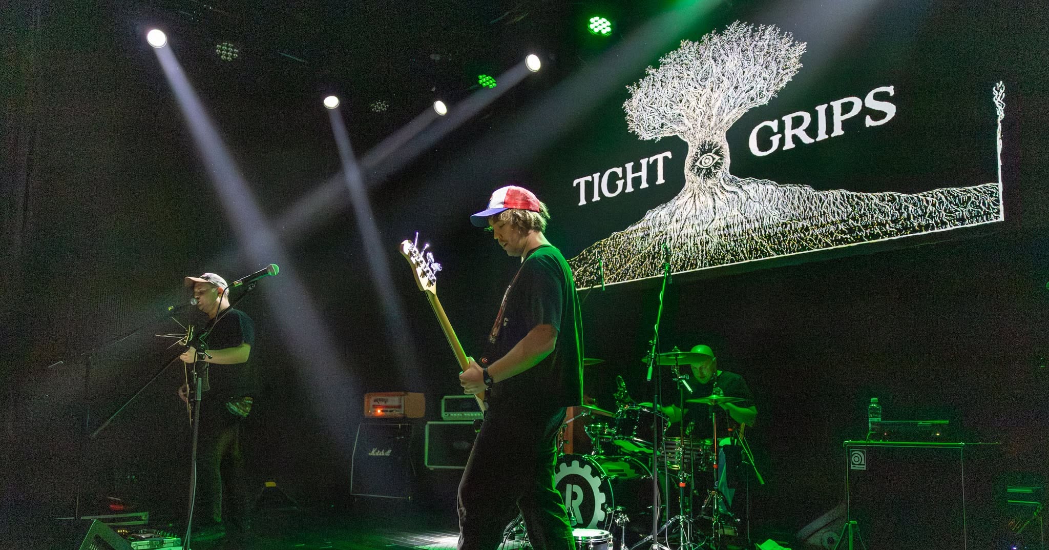 Tight Grips - photo by Silvijo Selman